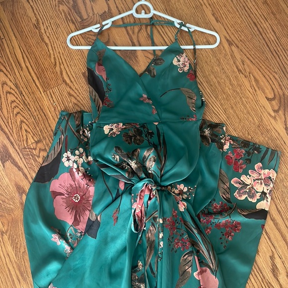 Lulu's Dresses Lulus Emerald Green Dress Xs Poshmark